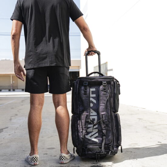 HK_Army_Expand_75L_Roller_Gear_Bag_Shroud_Blackout_roller